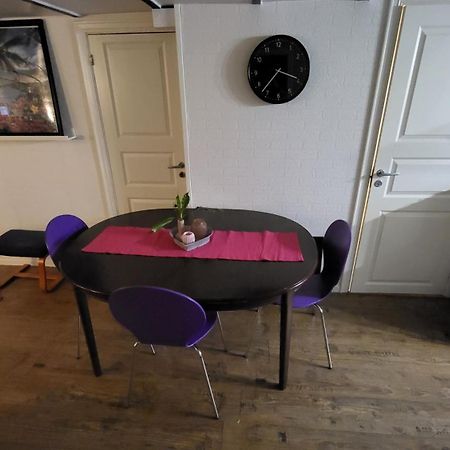 Fin Leilighet I Stille Og Rolig Omrade Med Gratis Privat Parkering! Stavanger Eksteriør bilde
